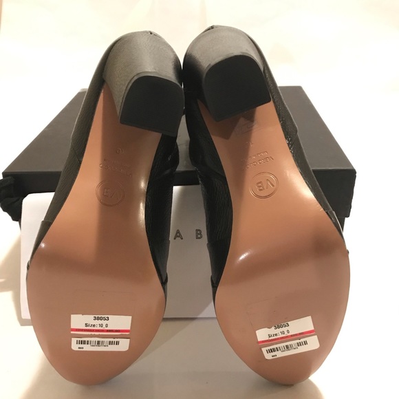 Veronica Beard Marla Tumbled Leather Ankle Boots Black Size 10 - Picture 6 of 10